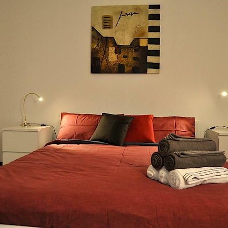 パヴィーアLa Casa Di Saritaアパートメント エクステリア 写真